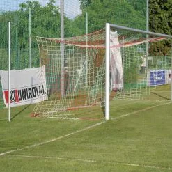 Fußballtor In Bodenhülsen, Eckverschweißt Und Freie Netzaufhängung